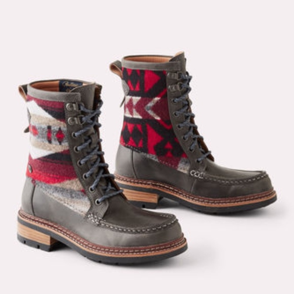 ottawa peak clarks boots